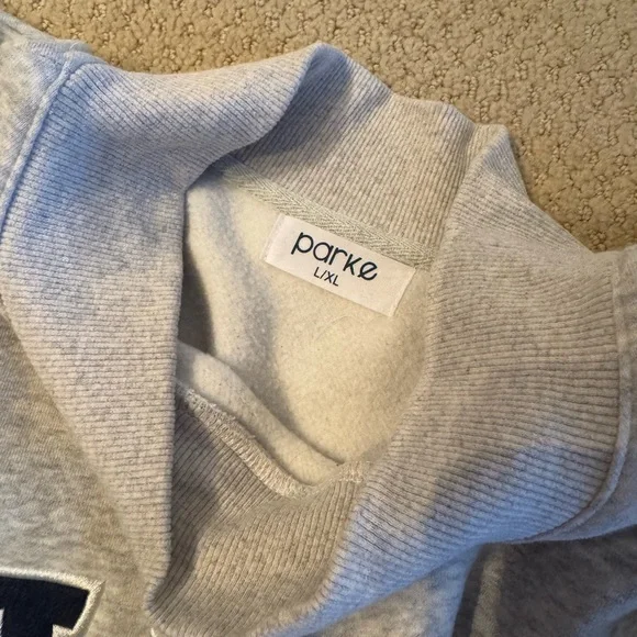 PARKE Grey Mockneck with Navy Appliqué - Picture 3 of 4